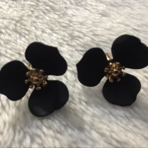 New Anthropologie Black Flower Stud Earrings